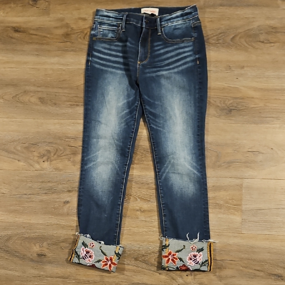 DRIFTWOOD Colette Blue Jeans with Floral Embroidery